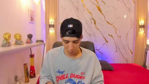 Snapshot of nikolay_gregori chatting on April 30, 2026, 4:52 am online show from April 30, 2026, 4:52 am