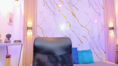Snapshot of nikolay_gregori chatting on May 31, 2026, 3:47 am online show from May 31, 2026, 3:47 am