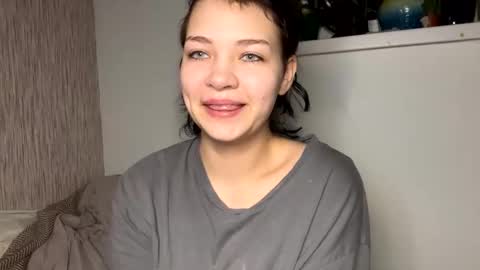 nikoli_naw online show from January 26, 2025, 8:23 pm