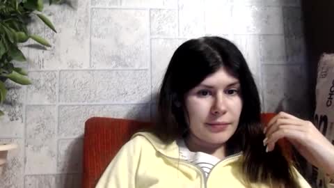 Snapshot of nikoltravel chatting on October 26, 2025, 6:36 pm Nikol online show from October 26, 2025, 6:36 pm