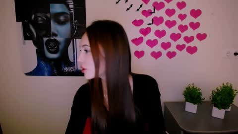 nikonara_ online show from December 21, 2024, 2:04 pm