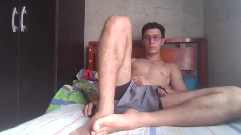 Snapshot of nikotwinktop chatting on July 10, 2026, 5:48 pm Niko online show from July 10, 2026, 5:48 pm