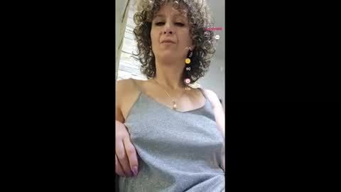 nikol online show from February 16, 2025, 8:32 am