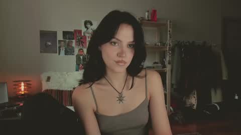 Veronica online show from April 13, 2026, 10:43 am