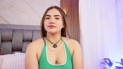 Snapshot of niky_nicole chatting on June 6, 2026, 12:10 pm Niky online show from June 6, 2026, 12:10 pm