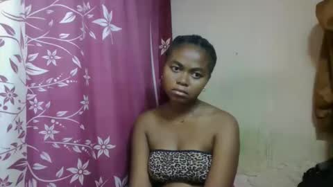 Snapshot of nilahmarie chatting on March 25, 2026, 5:46 am nilah online show from March 25, 2026, 5:46 am