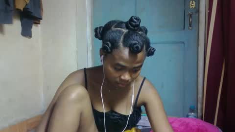 Snapshot of nilahmarie chatting on March 31, 2026, 7:58 pm nilah online show from March 31, 2026, 7:58 pm