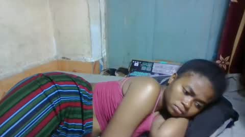 Snapshot of nilahmarie chatting on April 4, 2026, 6:44 am nilah online show from April 4, 2026, 6:44 am