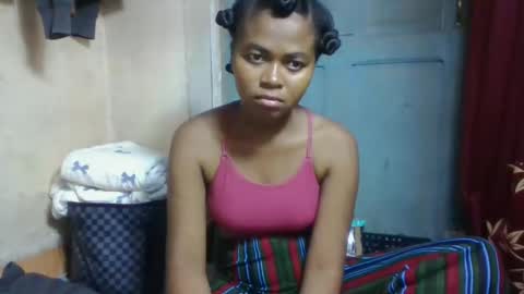 Snapshot of nilahmarie chatting on April 16, 2026, 8:04 am nilah online show from April 16, 2026, 8:04 am