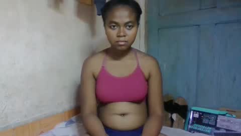 Snapshot of nilahmarie chatting on May 1, 2026, 9:25 am nilah online show from May 1, 2026, 9:25 am