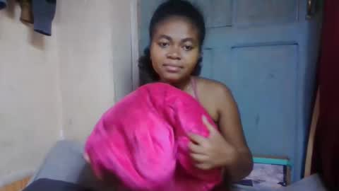 Snapshot of nilahmarie chatting on May 11, 2026, 5:02 am nilah online show from May 11, 2026, 5:02 am