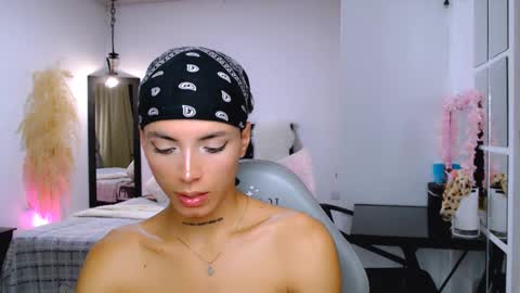 Nilam online show from February 14, 2025, 5:30 am