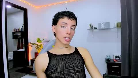 Nilam online show from September 9, 2025, 11:04 pm