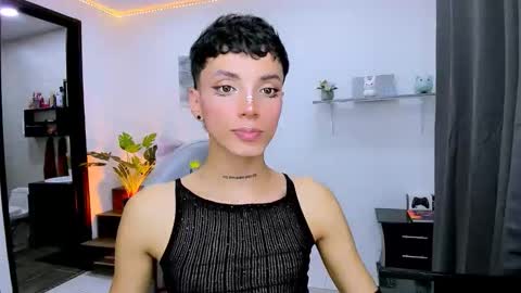 Nilam online show from September 20, 2025, 1:06 am