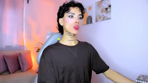 Nilam online show from April 7, 2026, 8:42 pm