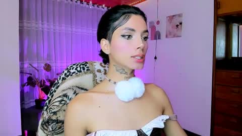 Snapshot of nilam217 chatting on May 19, 2026, 10:05 pm Nilam online show from May 19, 2026, 10:05 pm