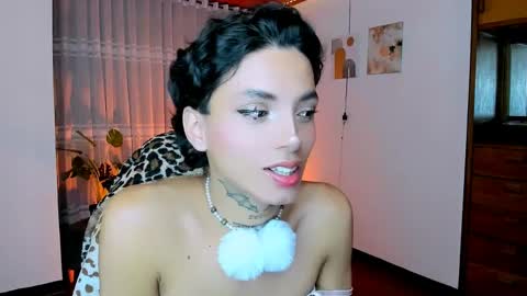 Snapshot of nilam217 chatting on May 27, 2026, 12:51 am Nilam online show from May 27, 2026, 12:51 am