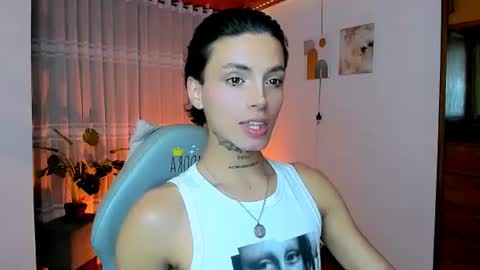 Snapshot of nilam217 chatting on June 10, 2026, 10:52 pm Nilam online show from June 10, 2026, 10:52 pm