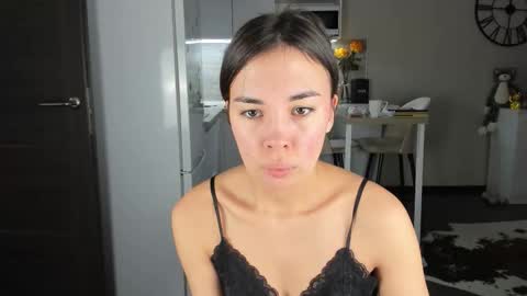 Bella online show from March 22, 2026, 12:03 am