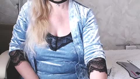 Snapshot of nimfalove chatting on December 7, 2024, 10:23 am Nimfalove online show from December 7, 2024, 10:23 am