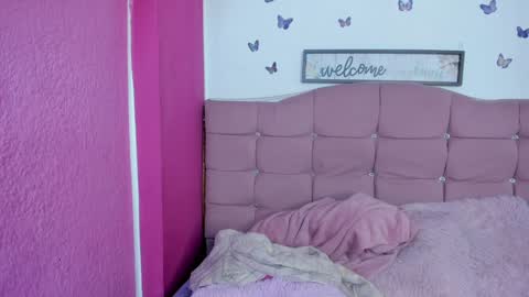 Snapshot of nina_cute06 chatting on January 3, 2025, 7:50 pm Nina online show from January 3, 2025, 7:50 pm