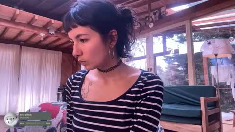 Nina.  online show from November 28, 2025, 8:11 pm