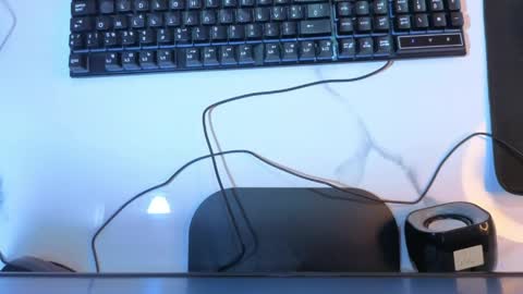 Follow me.. Live 1430 to 2100 online show from April 23, 2026, 9:28 pm