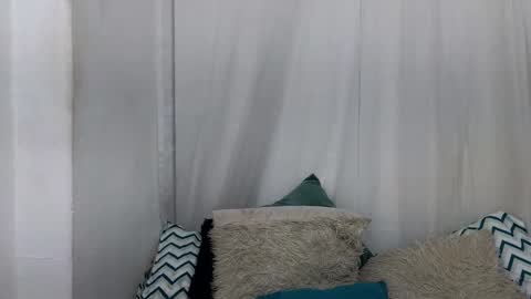 Ninaa fox online show from March 12, 2025, 4:24 pm