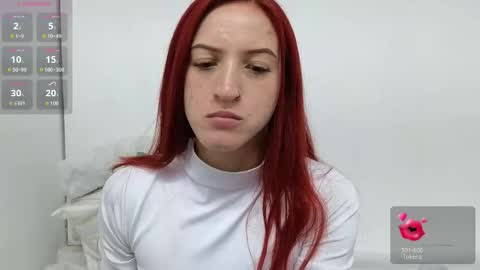 Snapshot of ninaa_fox chatting on November 27, 2025, 2:41 pm Ninaa fox online show from November 27, 2025, 2:41 pm