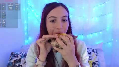 Snapshot of ninaa_fox chatting on February 6, 2026, 3:26 pm Ninaa fox online show from February 6, 2026, 3:26 pm