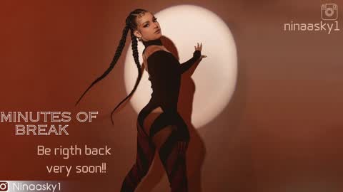 Snapshot of ninaa_sky chatting on January 23, 2025, 4:26 pm online show from January 23, 2025, 4:26 pm