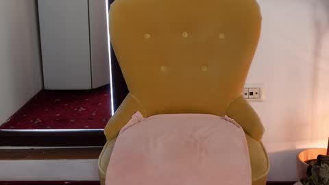 NinaCrystal online show from February 27, 2026, 9:09 am