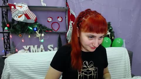 ninaflawlees online show from January 8, 2025, 7:03 pm