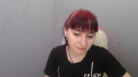 ninaflawlees online show from March 13, 2026, 7:48 am