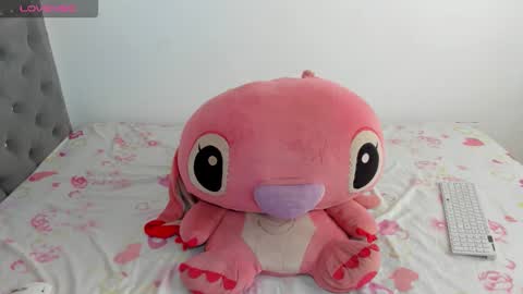 Snapshot of ninagrey03 chatting on September 28, 2025, 3:28 pm Valentina online show from September 28, 2025, 3:28 pm