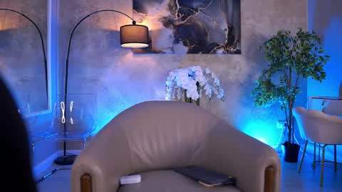 Ninna online show from May 25, 2026, 9:04 am