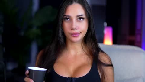 Ninna online show from July 23, 2026, 1:58 am