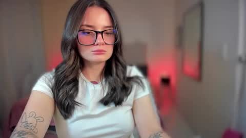 ninavolkov online show from February 12, 2025, 11:09 pm