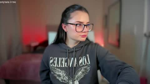 ninavolkov online show from February 26, 2025, 12:27 am