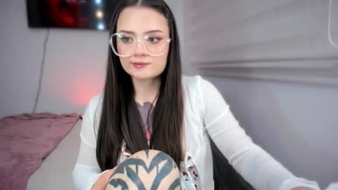 Snapshot of ninavolkov chatting on June 22, 2026, 11:02 pm ninavolkov online show from June 22, 2026, 11:02 pm