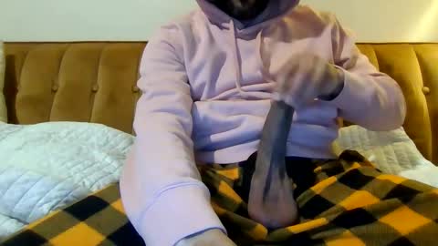 Snapshot of nineinchthicky chatting on February 25, 2026, 10:19 pm nineinchthicky online show from February 25, 2026, 10:19 pm