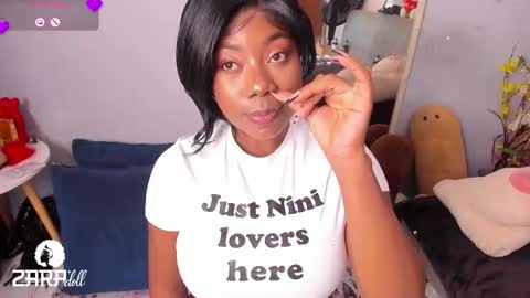 NINI  online show from February 20, 2026, 3:23 pm