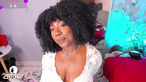 Snapshot of nini_martinii chatting on April 19, 2026, 6:21 pm NINI online show from April 19, 2026, 6:21 pm