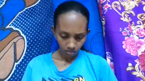 ninie246746 online show from July 18, 2026, 7:01 am