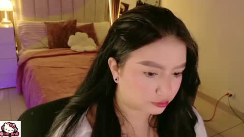 Nina online show from July 19, 2026, 1:15 pm