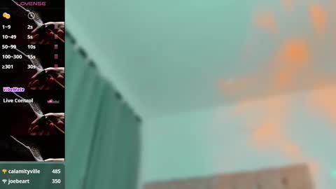 Snapshot of ninonbeart chatting on February 23, 2026, 1:58 am Ninon Beart online show from February 23, 2026, 1:58 am