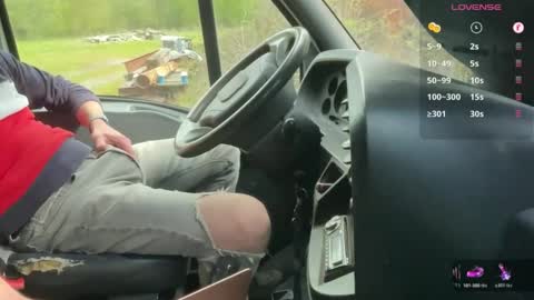 Snapshot of ninosolo_35 chatting on April 2, 2026, 2:04 pm ninosolo 35 online show from April 2, 2026, 2:04 pm