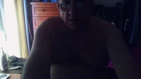 Dennis online show from October 6, 2025, 2:58 pm