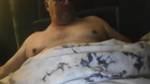 Snapshot of nipplepain007 chatting on April 28, 2026, 10:42 am nipplepain007 online show from April 28, 2026, 10:42 am