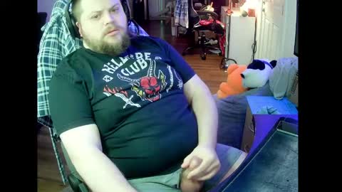 HungStepSon online show from June 4, 2026, 12:11 pm